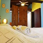 Aperanti Agrotourism 3* Pera Orinis