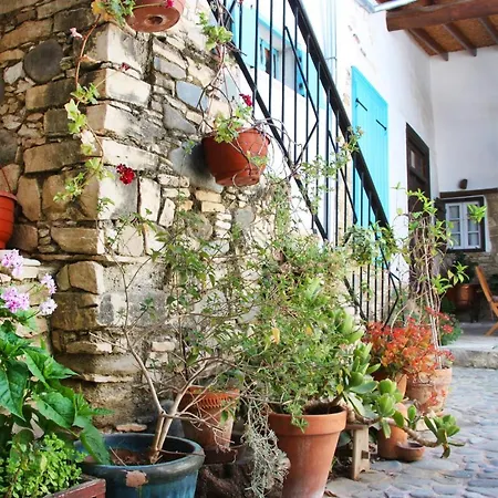 Aperanti Agrotourism Péra Orinísz