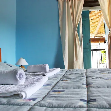 Aperanti Agrotourism Pera Orinis