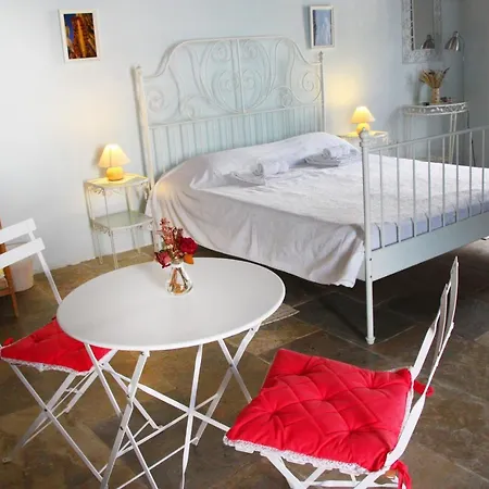 Aperanti Agrotourism 3* Pera Orinis