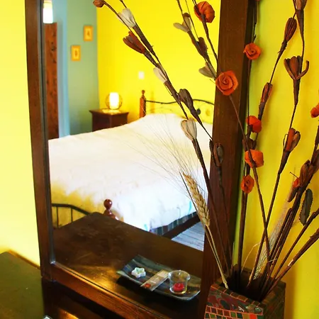 Aperanti Agrotourism Bed & Breakfast *