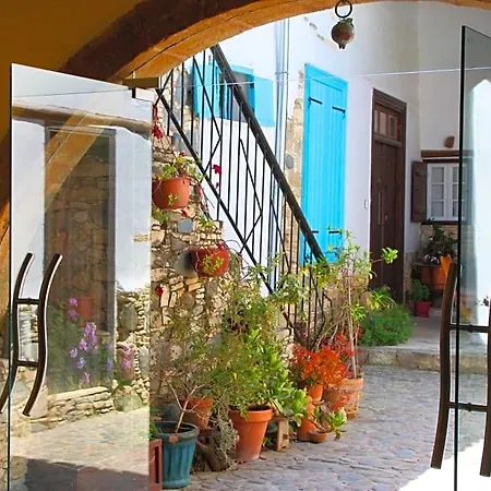 Aperanti Agrotourism Отель типа 
