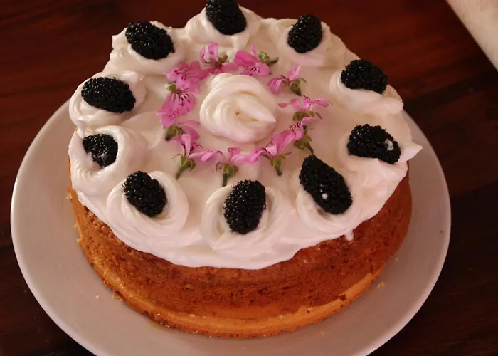 Aperanti Agrotourism Bed & Breakfast Pera Orinis