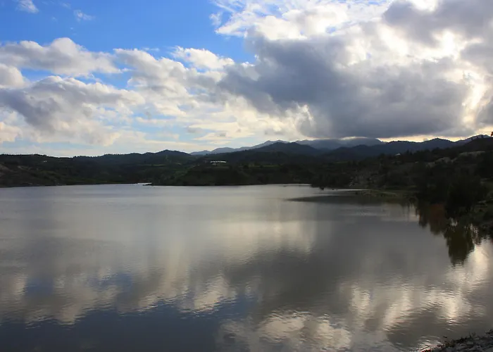 Nocleg ze śniadaniem Aperanti Agrotourism Pera Orinis